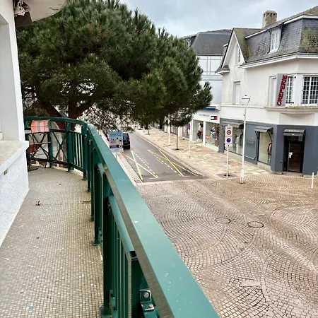Le Jasmin
